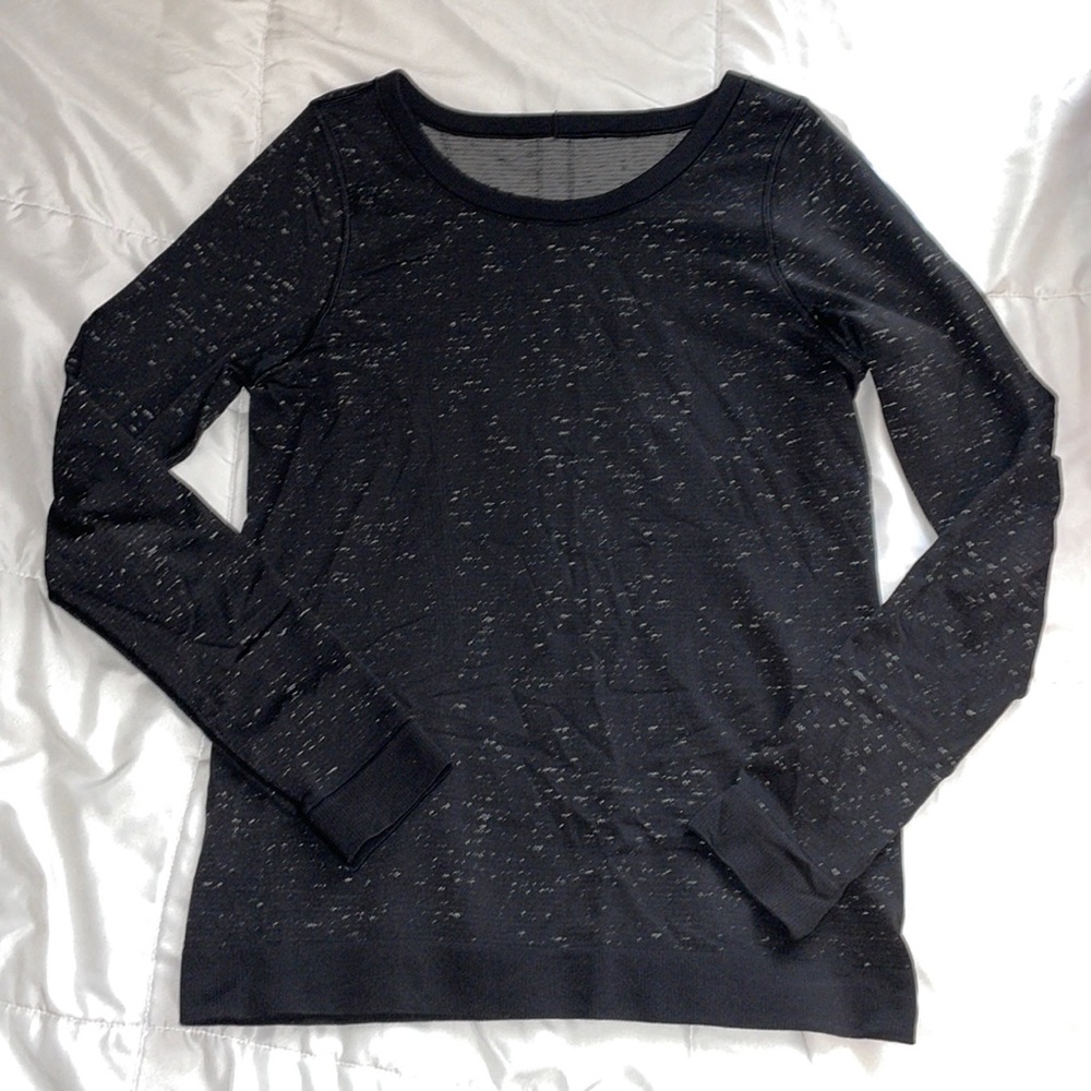 Lululemon Swiftly Tech Long Sleeve Scoop Neck